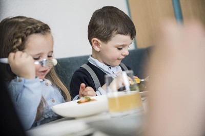 Children eat lunch