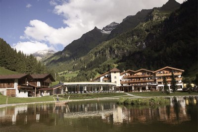 Hotel Feuerstein with extension